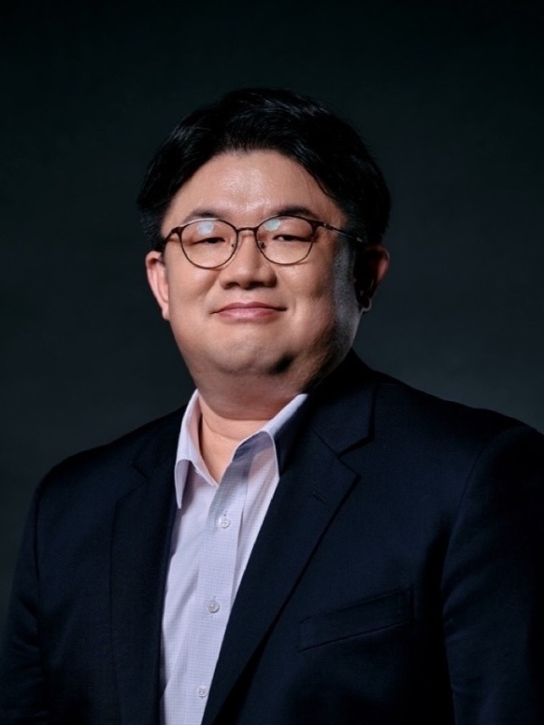 Jeff (Joonyong) Choi